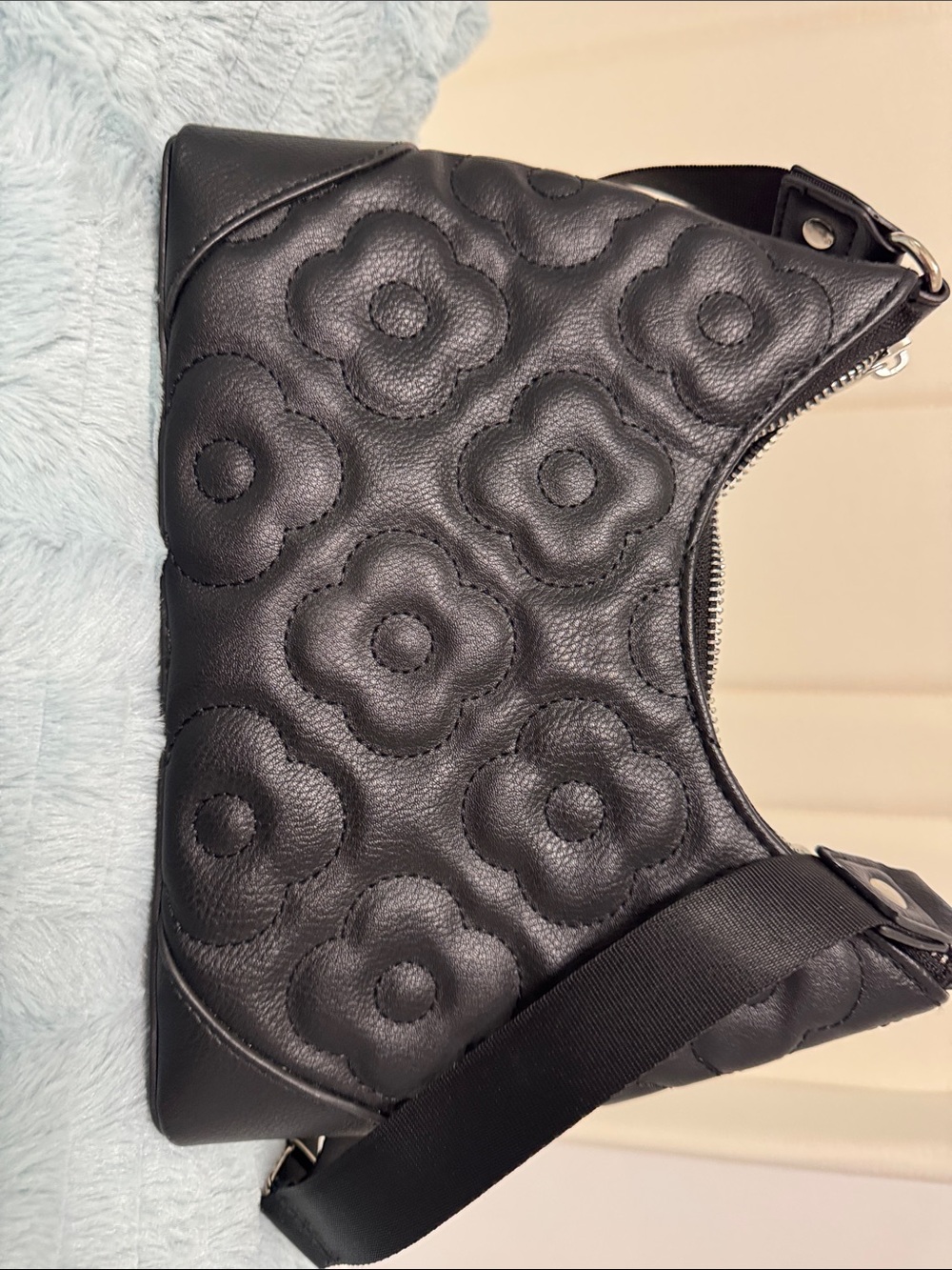 wild fable Black Quilted Floral Shoulder Bag